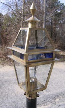 P23 Plymouth Post Lantern